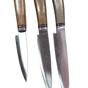 FACONES ARTESANALES ENCABADOS EN GUAYABIRA O CUERNO DE VACA EN DIFERENTES MEDIDAS (10, 12, 14, 16 y 18 cm).