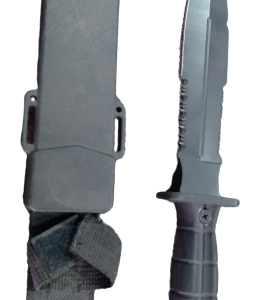 CUCHILLOS DE COMBATE